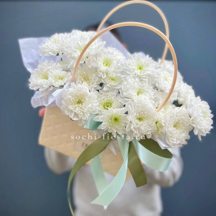 Сумочка с хризантемами в Чебоксарах