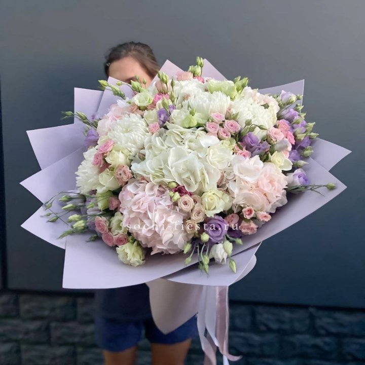 Макси-букет "Флоренция" в Чебоксарах