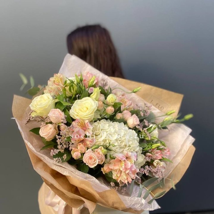 Дизайнерский букет №1 в Чебоксарах