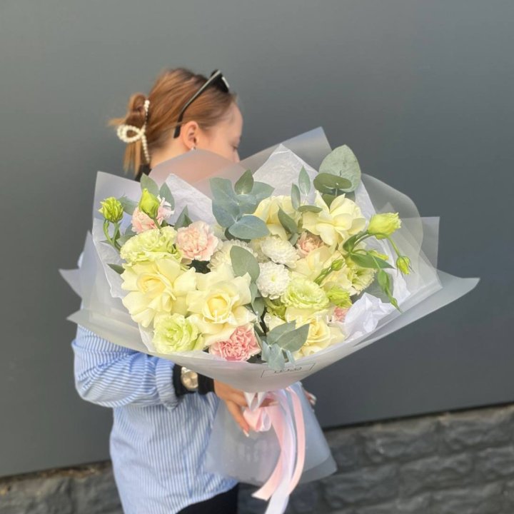  Букет  "Тонкая луна" в Чебоксарах