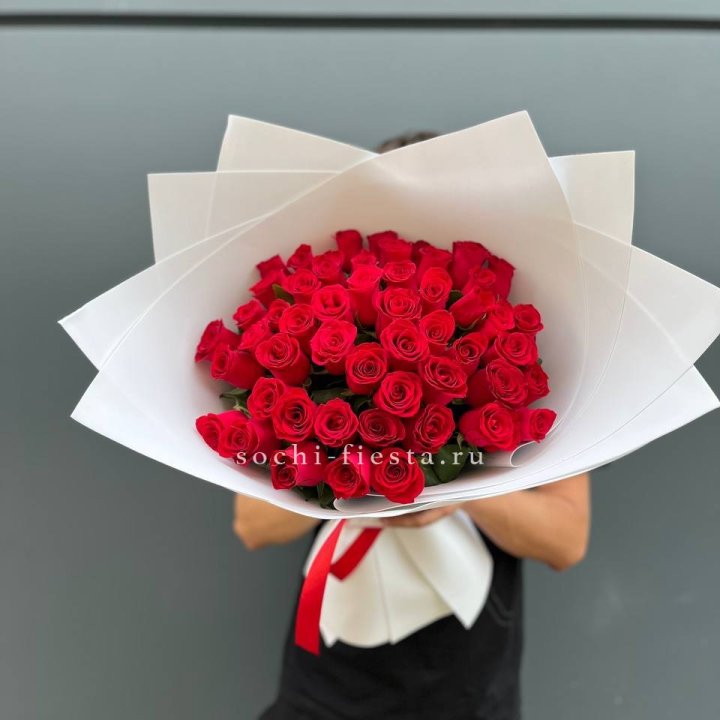 51  красная роза в Чебоксарах