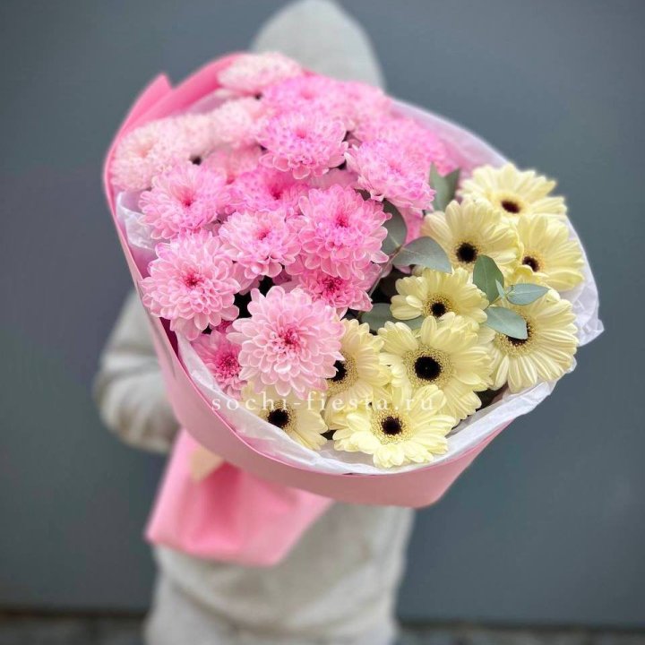 Дуо хризантем и гербер в Чебоксарах