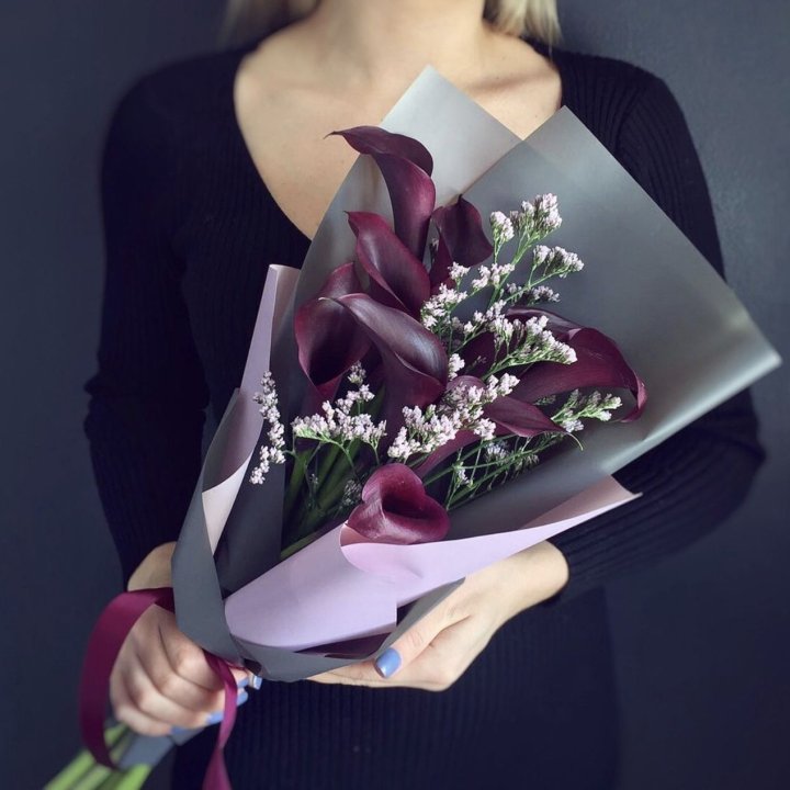 Букет фиолетовых калл в Чебоксарах