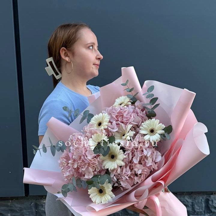 Букет "Знак любви" в Чебоксарах