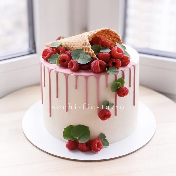 Торт "Ягодный" в Чебоксарах