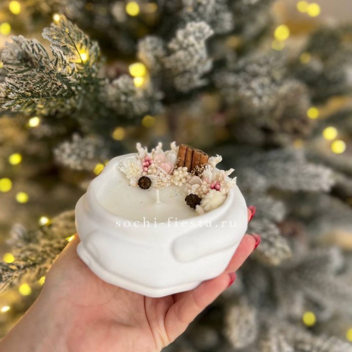 Свеча ароматическая в гипсе Руки с корицей в Чебоксарах