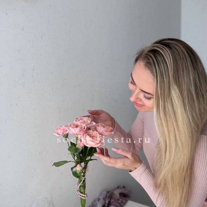 Цветочная подписка "Пакет маленький" в Чебоксарах