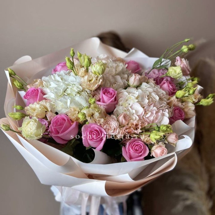 Дизайнерский букет "Каролина" в Чебоксарах