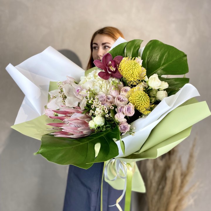 Дизайнерский букет экзотики в Чебоксарах