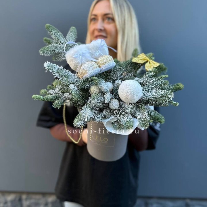 Новогодний бокс "Ботс голд" в Чебоксарах