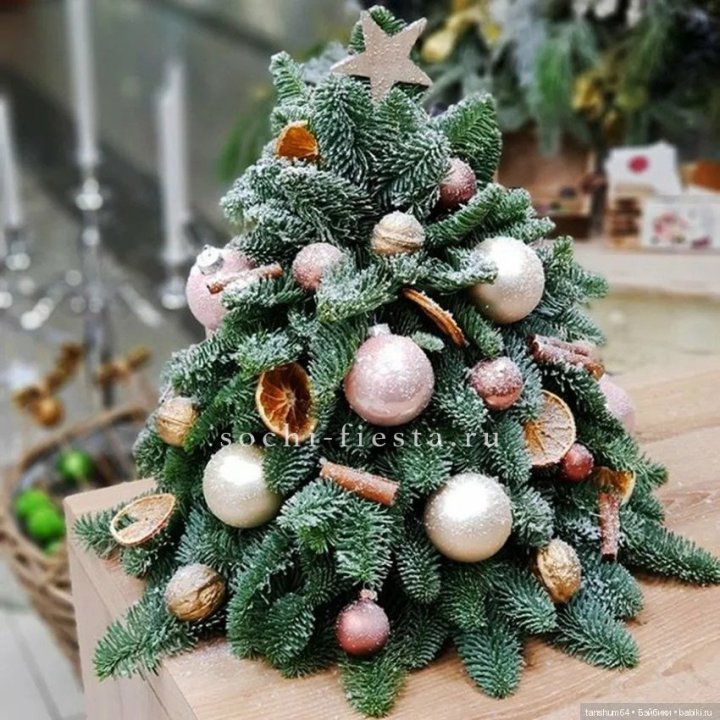 Новогодняя елочка "Блеск" в Чебоксарах