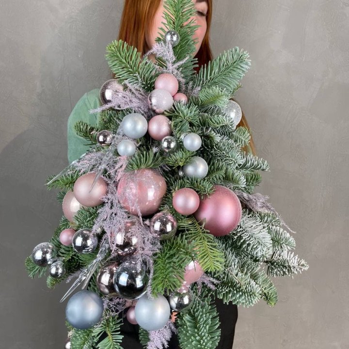 Новогодняя елочка "Розе голд" в Чебоксарах