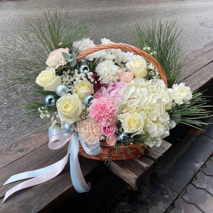 Новогодняя корзина  в Чебоксарах