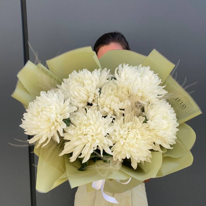 Букет одноголовых хризантем  в Чебоксарах