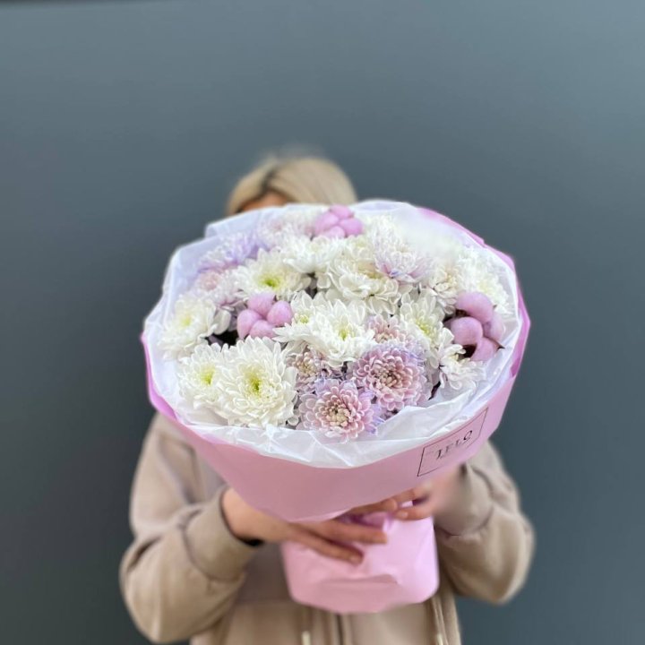 7 нежных хризантем в Чебоксарах
