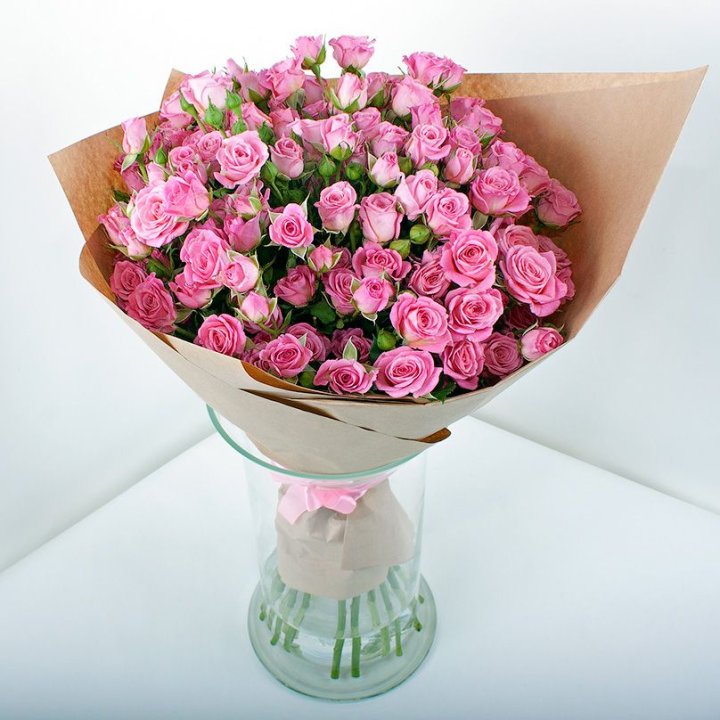 15 кустовых роз в Чебоксарах