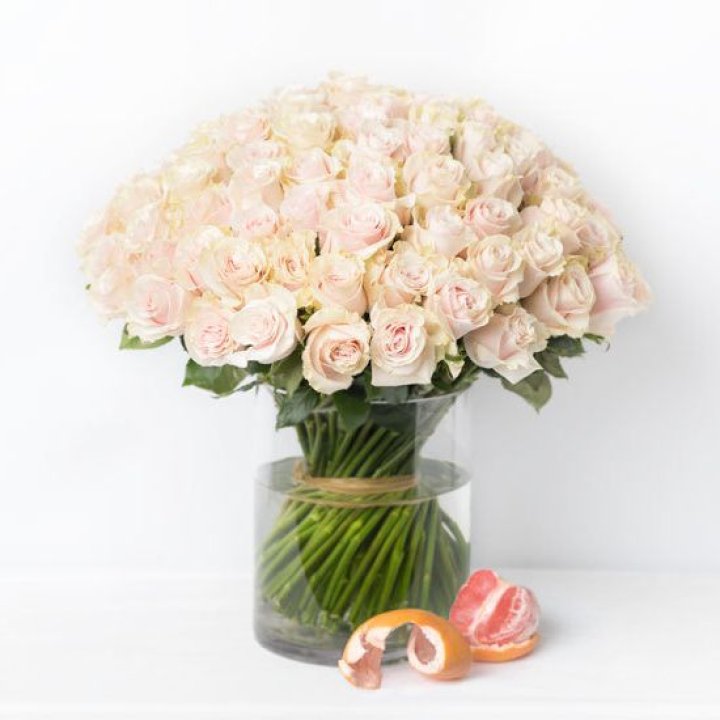 101 кремовая роза в Чебоксарах