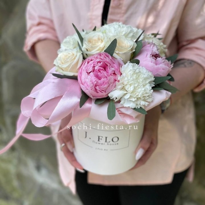 Цветочный бокс мини №2 в Чебоксарах