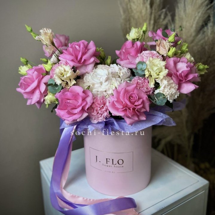 Цветочная коробка "Мишель" в Чебоксарах