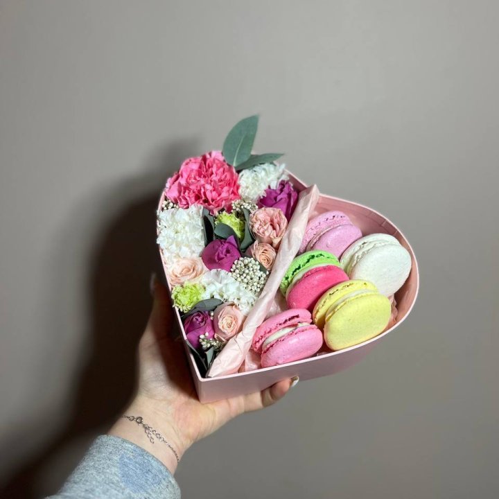 Дуо цветы и макаронсы в Чебоксарах