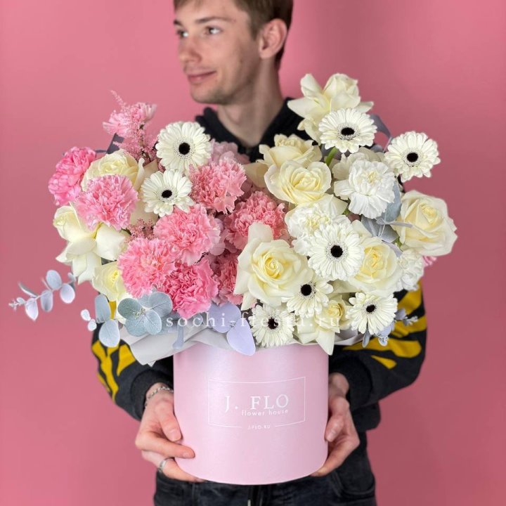 Дизайнерский бокс "Индира" в Чебоксарах