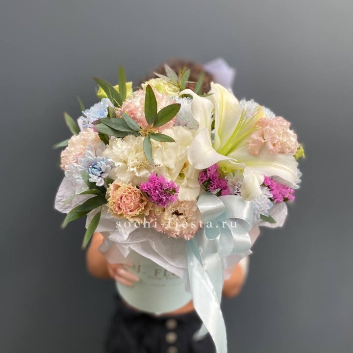 Дизайнерский цилиндр "Лилия" в Чебоксарах