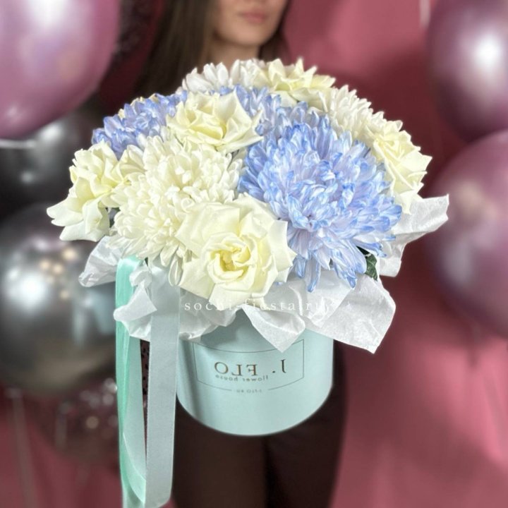 Коробка с цветами "Вольта" в Чебоксарах