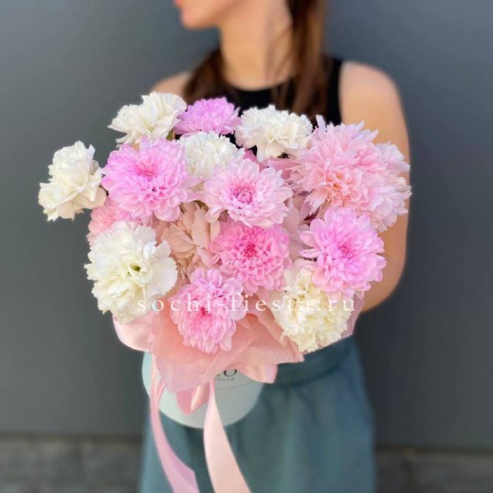 Коробка с цветами "Фиона" в Чебоксарах