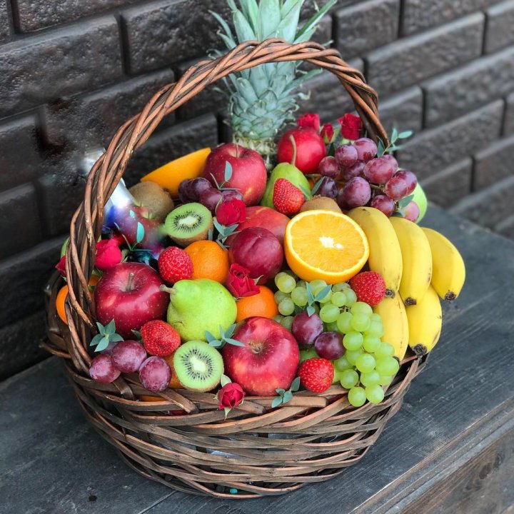 Фруктовая корзина №2 в Чебоксарах