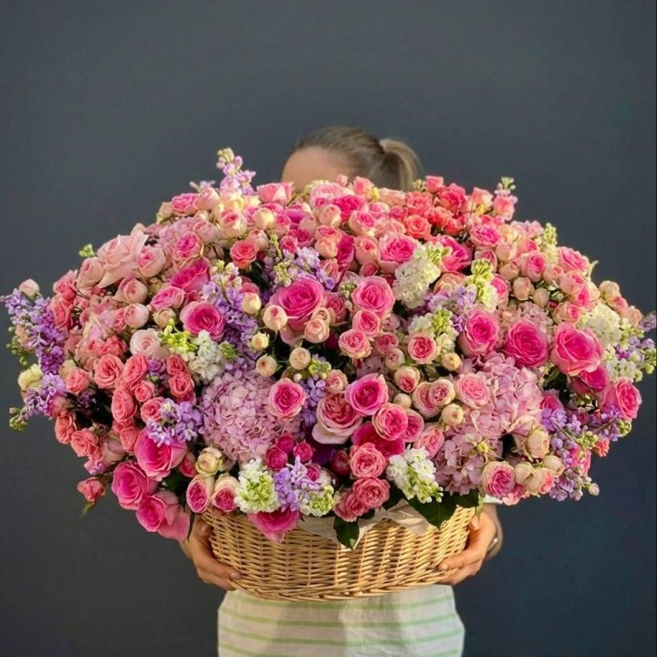 Цветочная корзина гигант №5 в Чебоксарах
