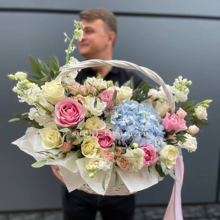 Авторская корзина "Аполинария" в Чебоксарах