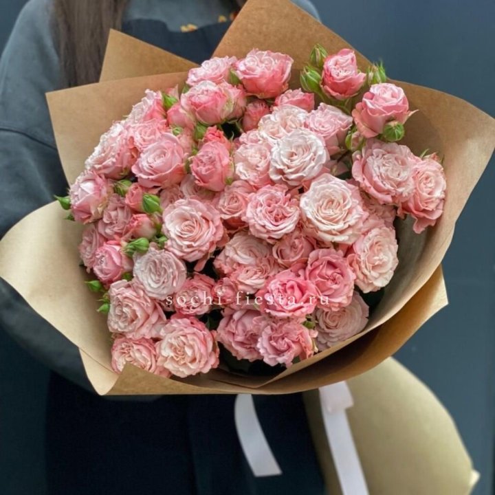 Пионовидные розы Bombastic №2 в Чебоксарах