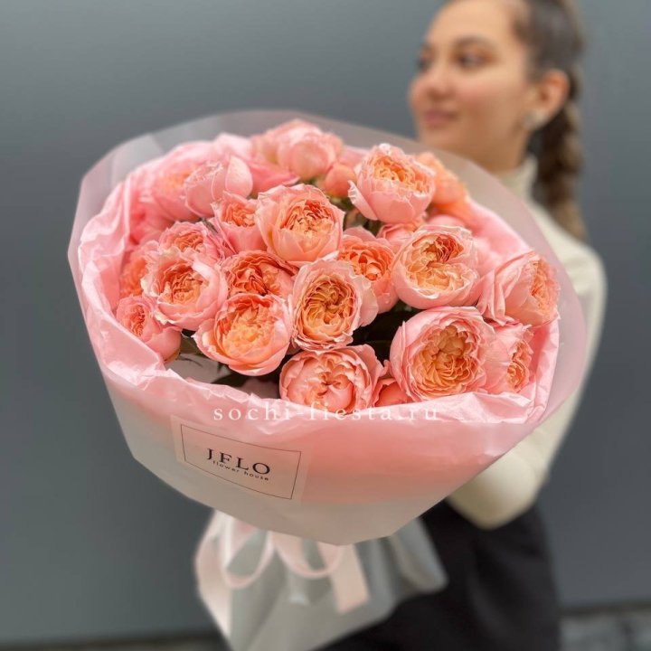 Букет из пионовидных роз Джульетта в Чебоксарах