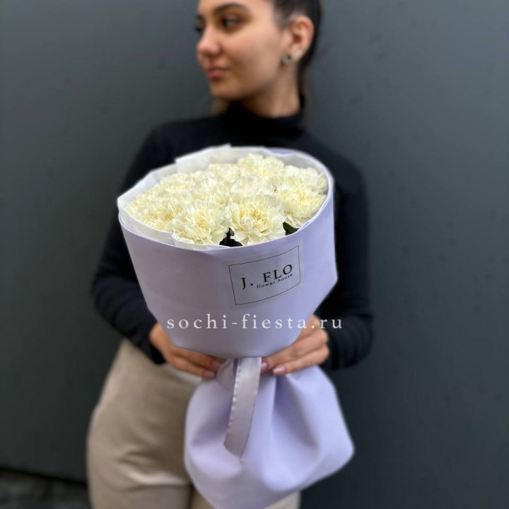 Букет белых диантусов в Чебоксарах