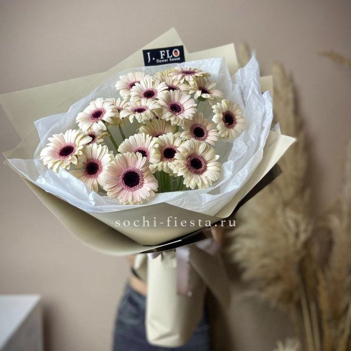 Букет голландских гербер "Свит" в Чебоксарах