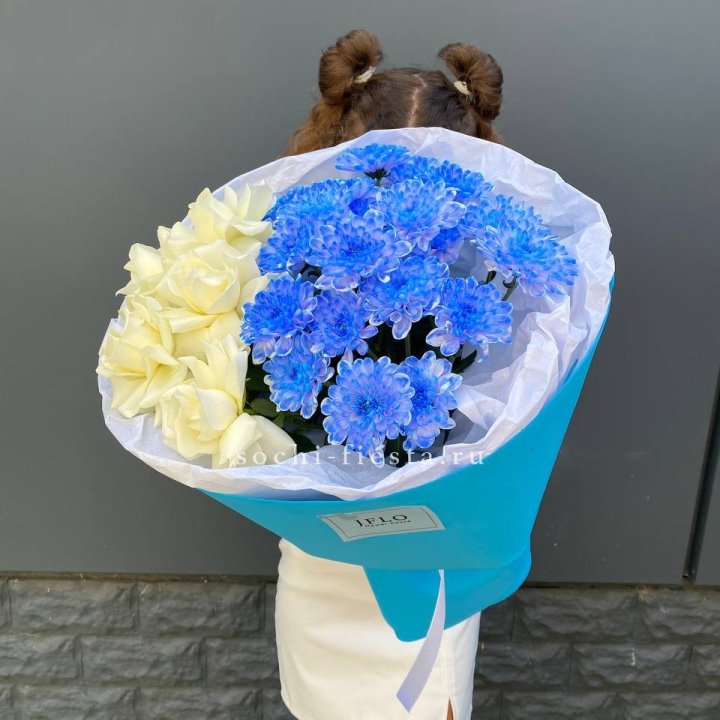 Дуо букет розы и хризантема в Чебоксарах