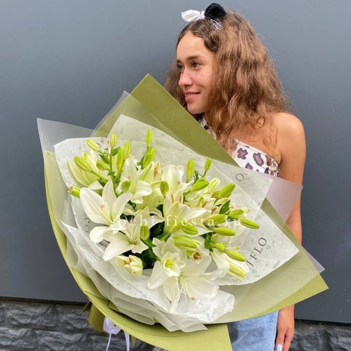 Букет  лилий "Изумруд" в Чебоксарах