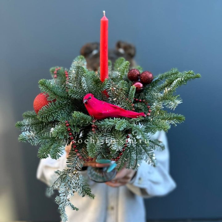 Новогодняя композиция в бокале в Чебоксарах