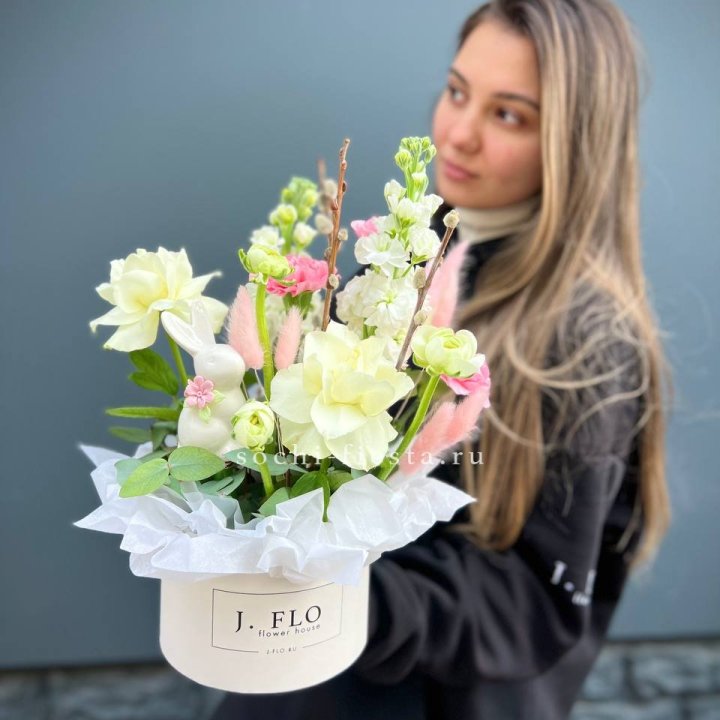 Цветочный бокс "Пасхальная композиция" в Чебоксарах