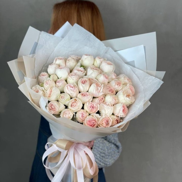 Букет пионовидных роз Пур лав в Чебоксарах