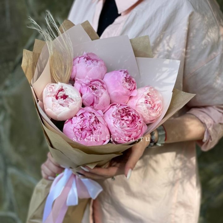 Букет пионов "Венди" в Чебоксарах