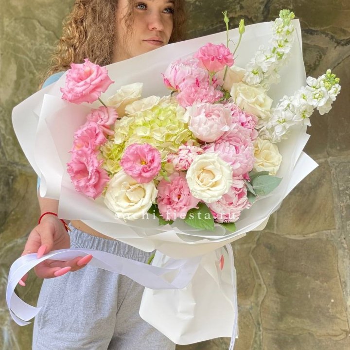 Букет с пионами №3 в Чебоксарах