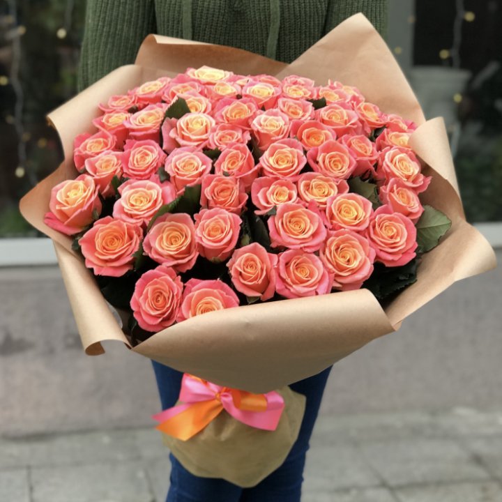 55 роз мисс пигги в Чебоксарах