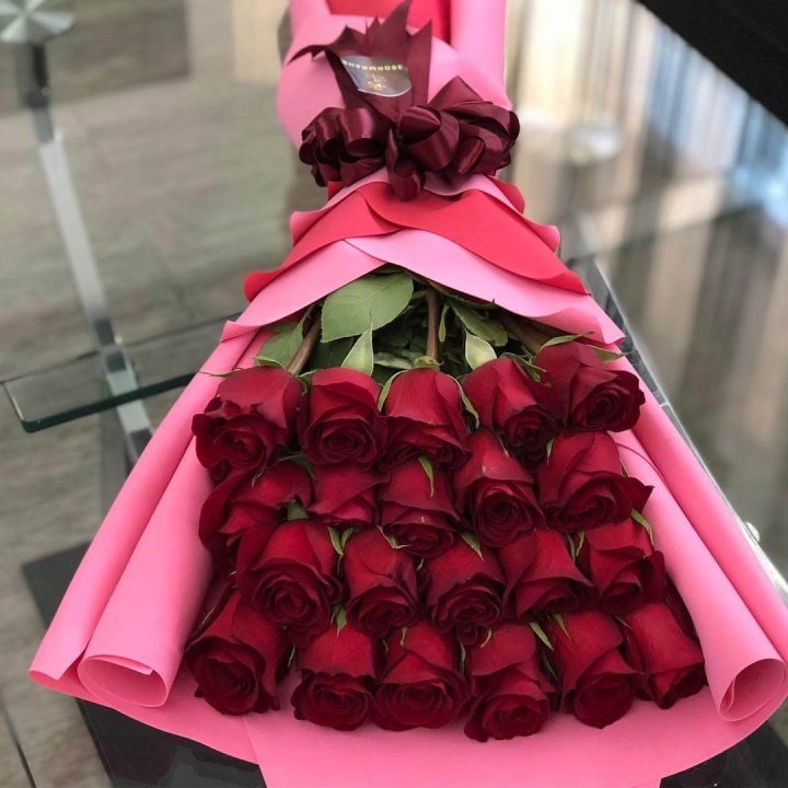 21 красная роза "Элеганс" в Чебоксарах