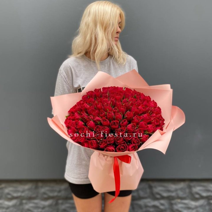 101  красная кенийская роза  в Чебоксарах