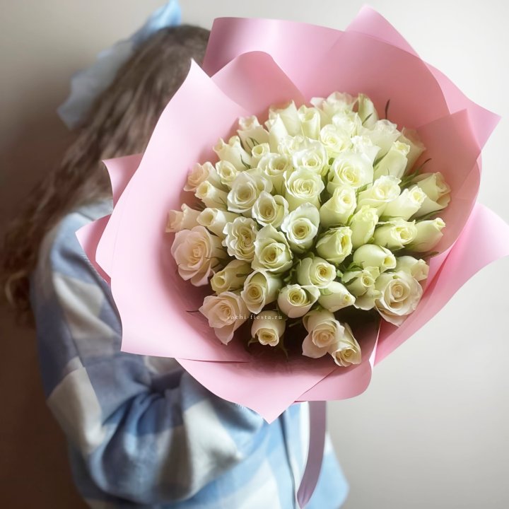 Букет из 51 белой розы (Кения) в Чебоксарах