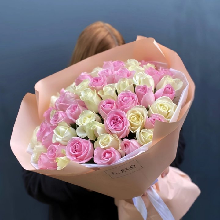 55 роз микс нежности в Чебоксарах