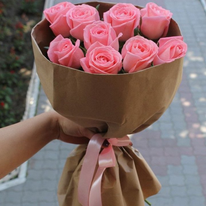 9 розовых роз в Чебоксарах