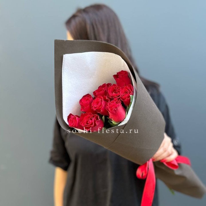 9 красных роз в фоамиране в Чебоксарах