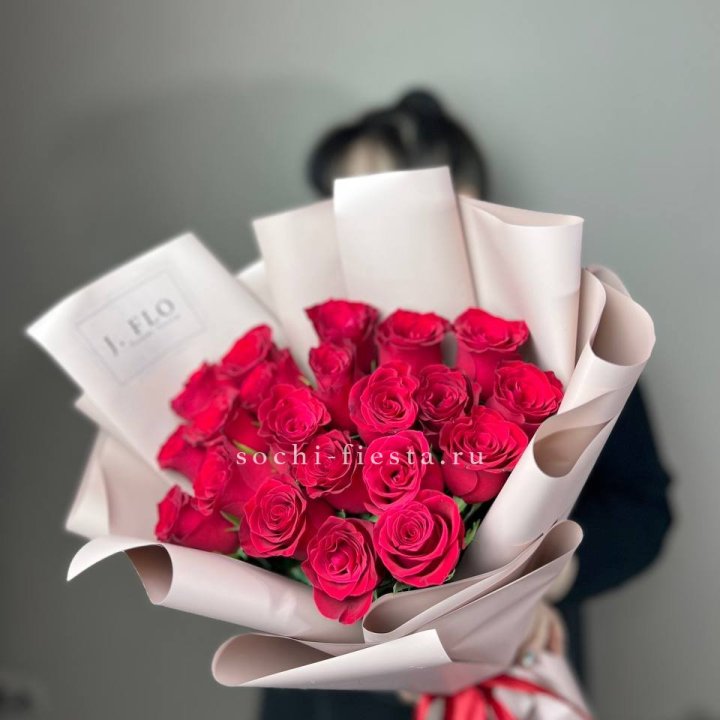 21 красная роза  в Чебоксарах